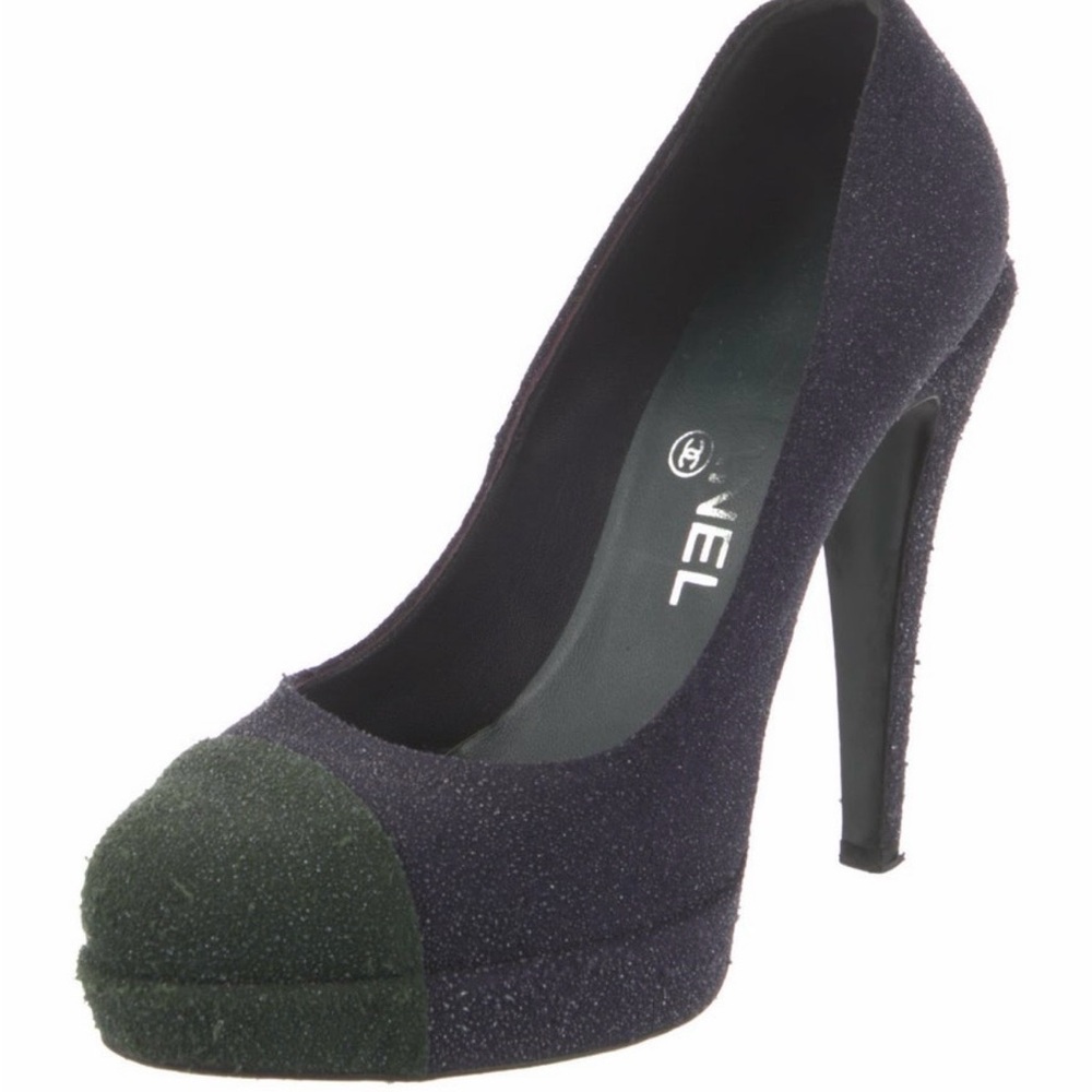 Chanel Interlocking CC Glittery Suede Heels - Picture 2 of 7